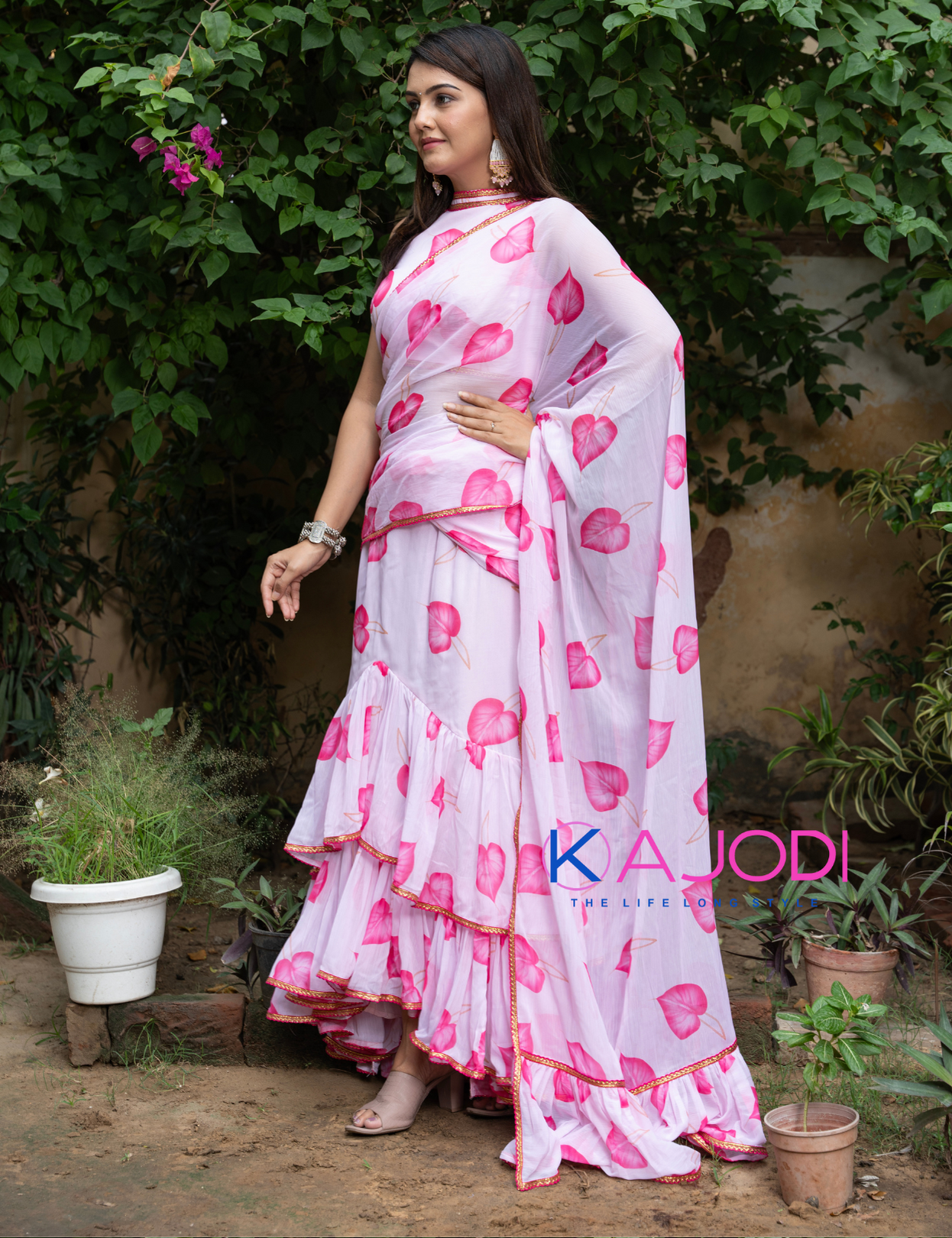 Pink High Neck Cropped saree
