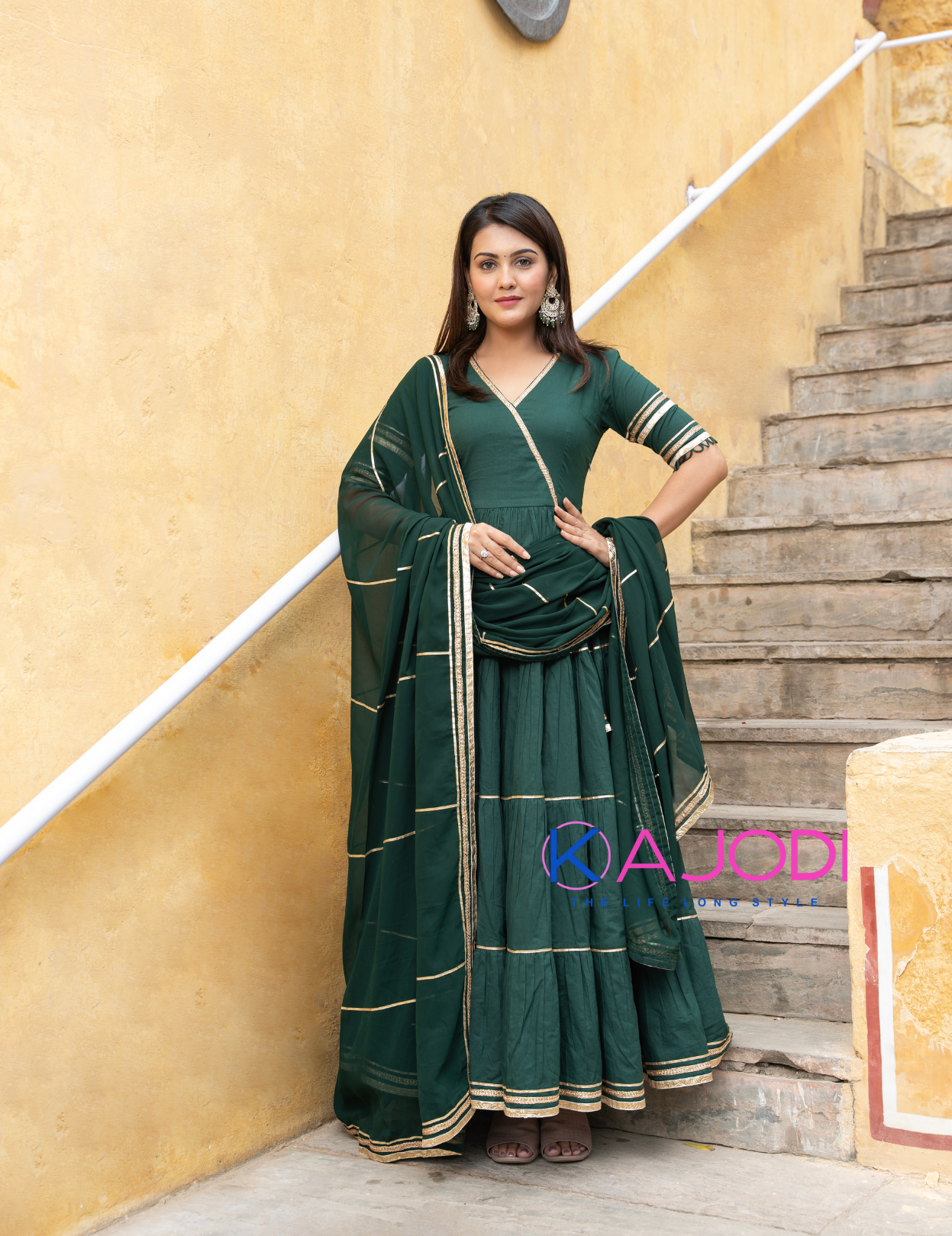 Bottle Green Solid Gota Suit Set