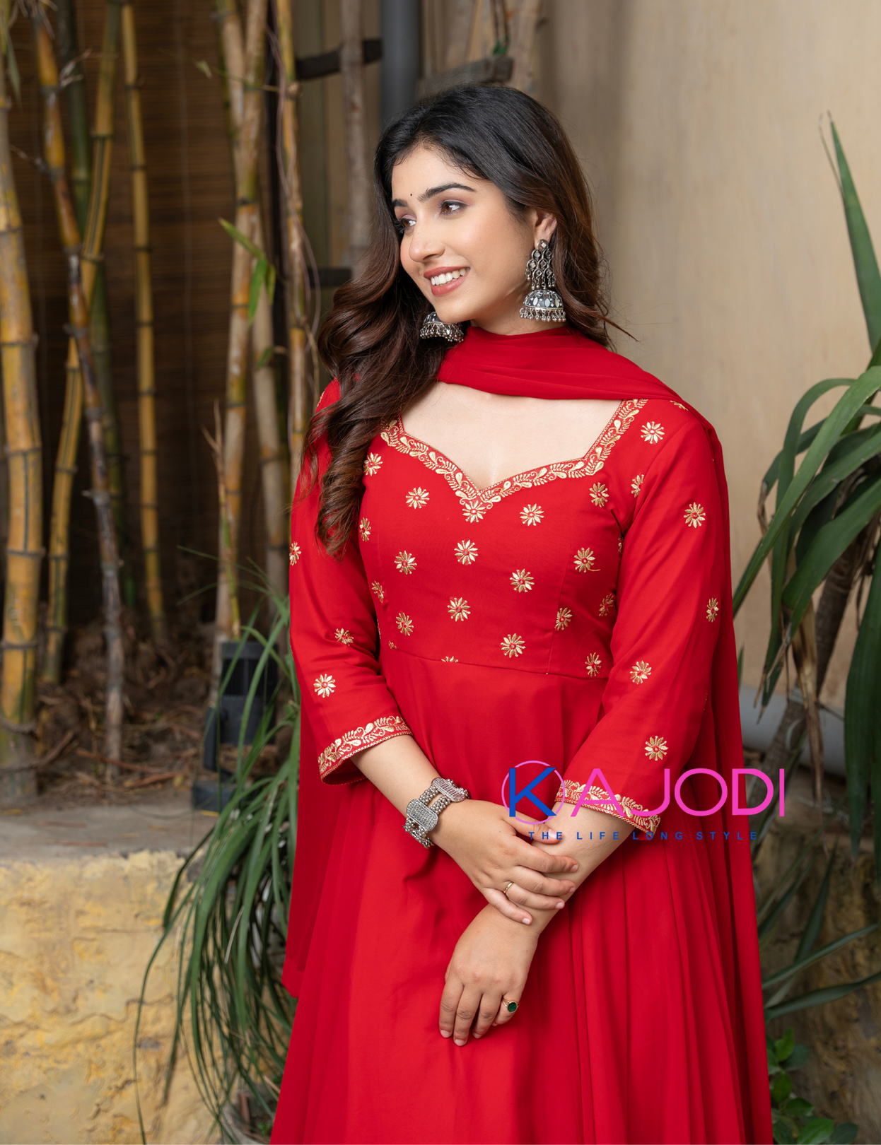 Sine Red Embroidery Long Suit Set