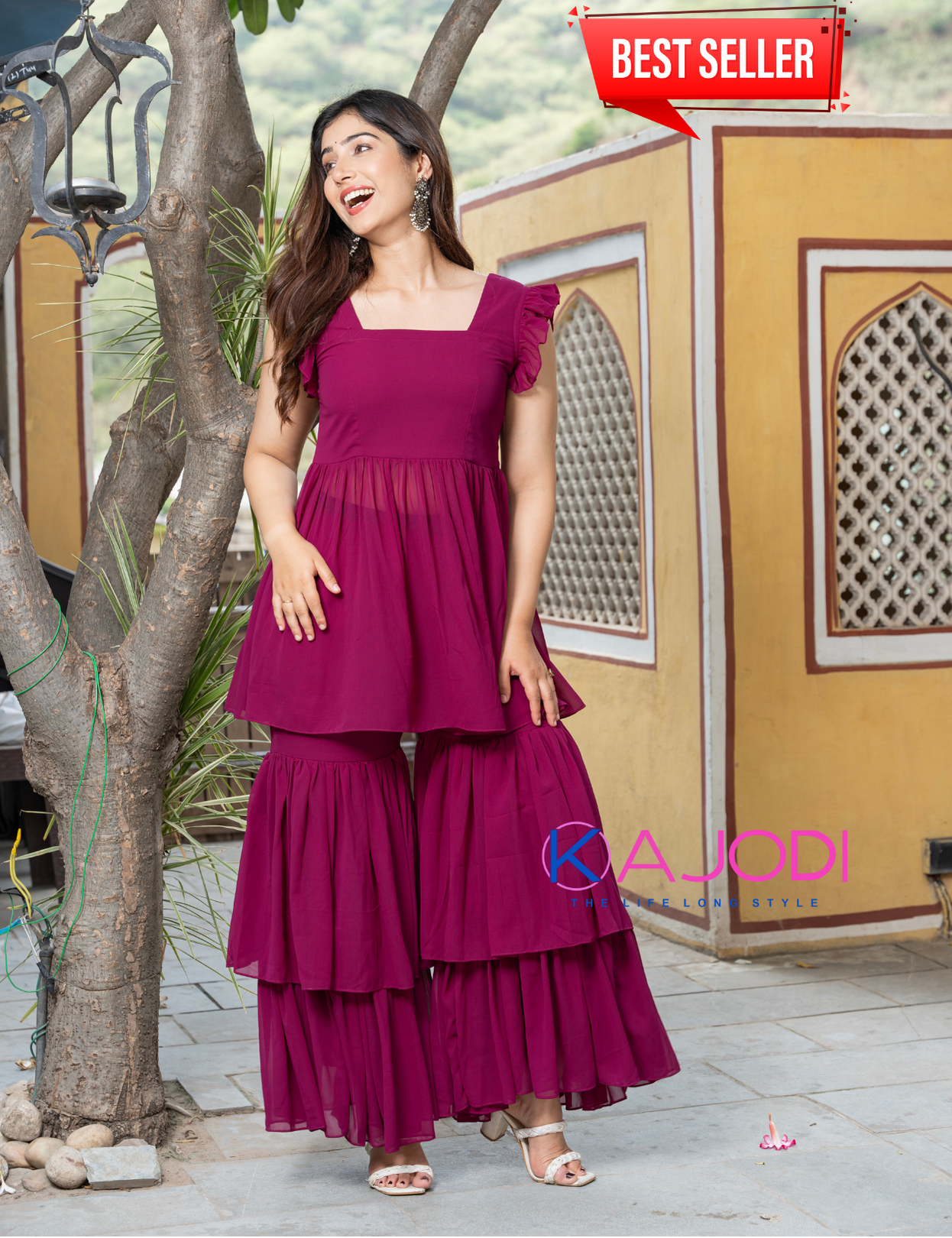 Omaira Sharara Set