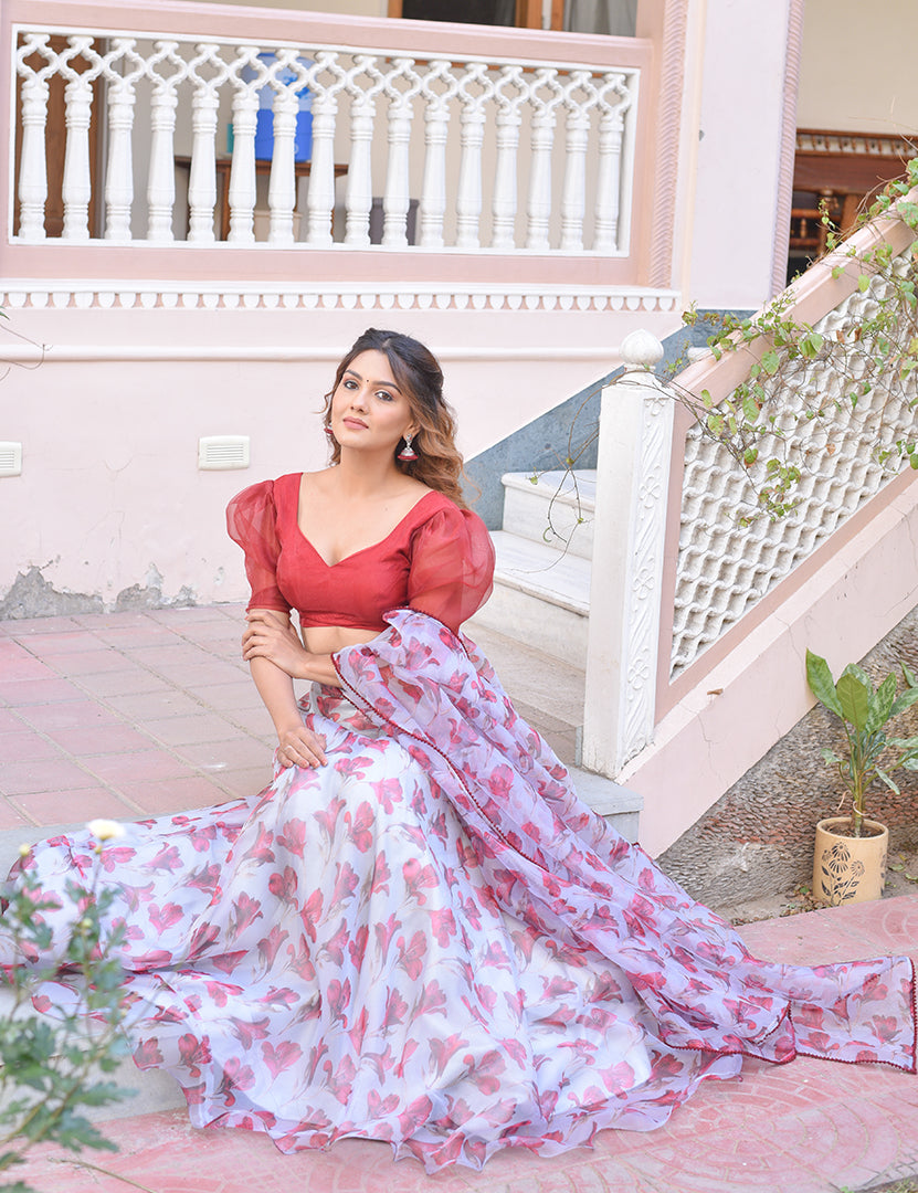 Modena Organza Lehenga And Blouse With Dupatta (3 Nos in 1 Set)