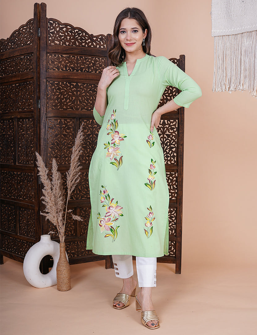 Green Hand Painted Kurta with Pant and Dupatta (3 Nos in 1 Set)