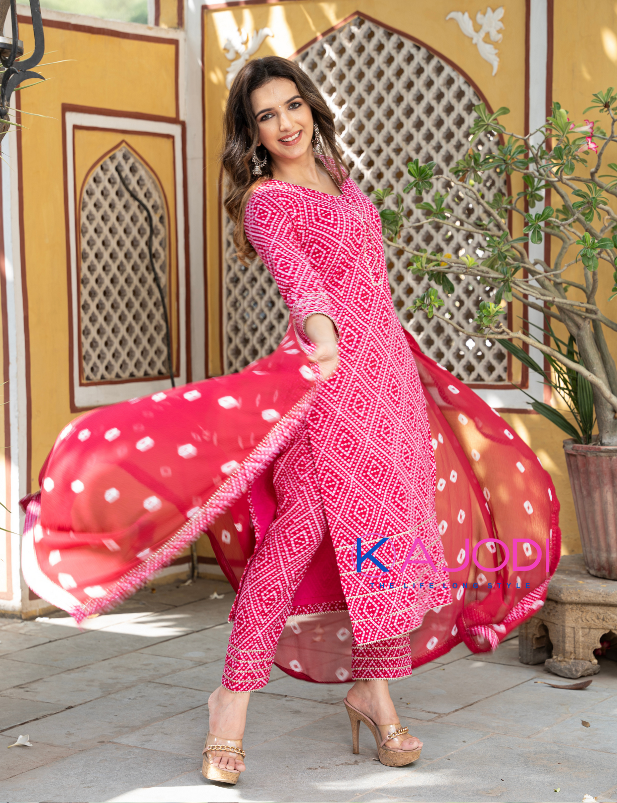 Pink Bandhej Kurtas Set