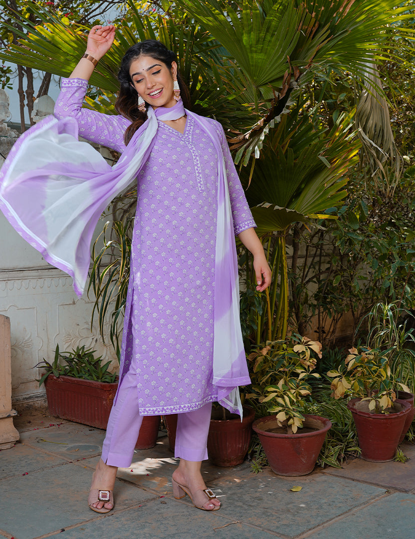 Kiyana Kurta Pant With Dupatta Set (Three Nos in One Set)